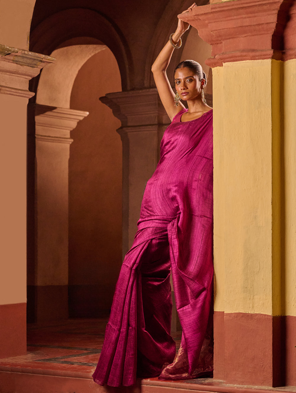 Bengal Elegance. Handwoven Soft Resham Matka Silk Saree - Berry Wine