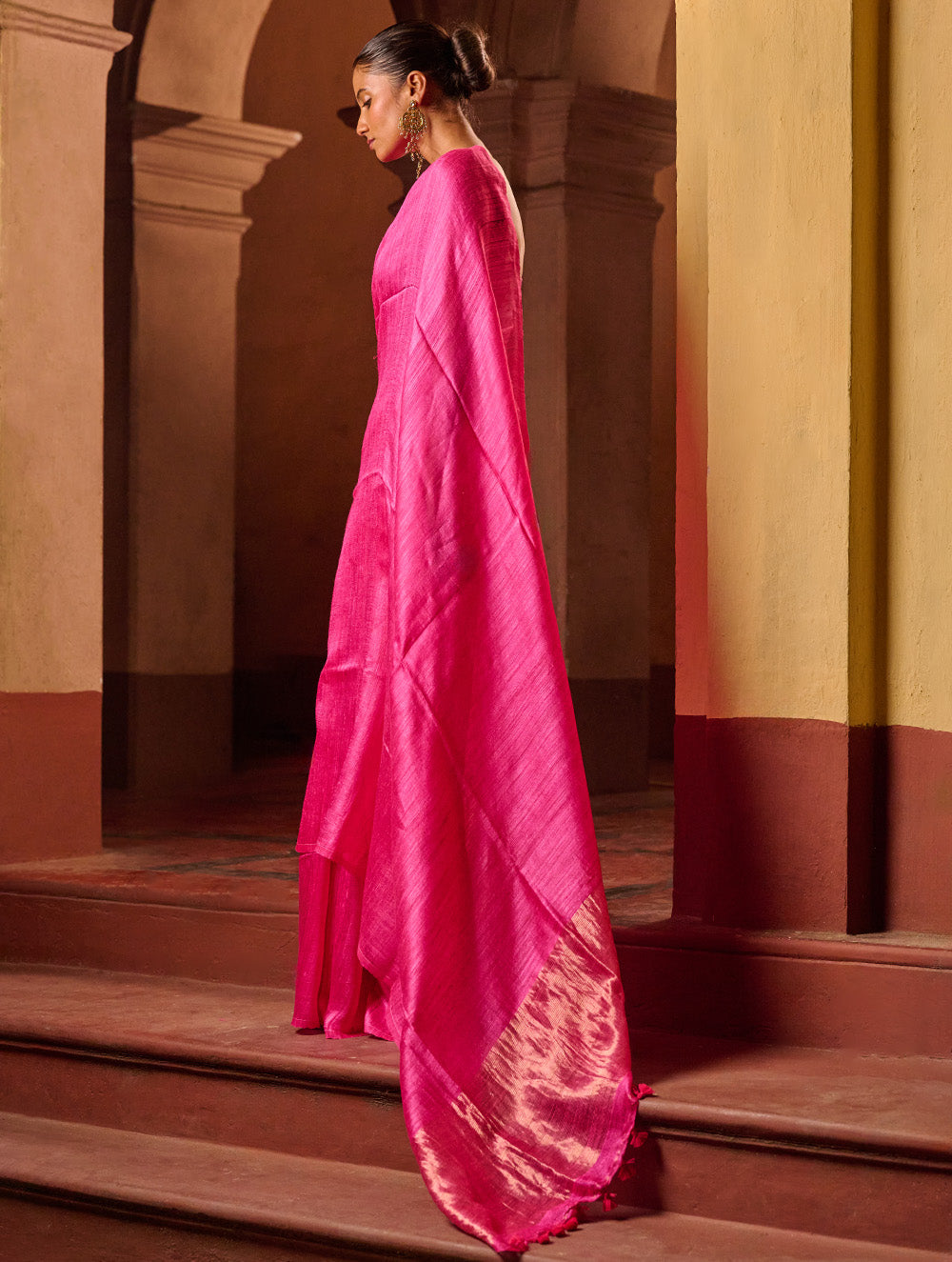 Bengal Elegance. Handwoven Soft Resham Matka Silk Saree - Warm Magenta
