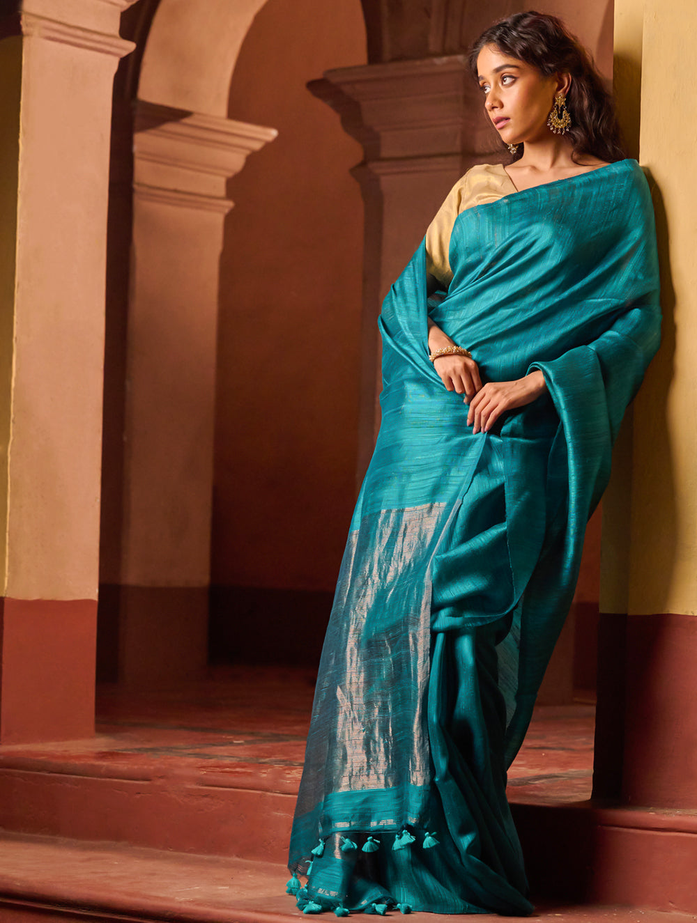Bengal Elegance. Handwoven Soft Resham Matka Silk Saree - Peacock Teal
