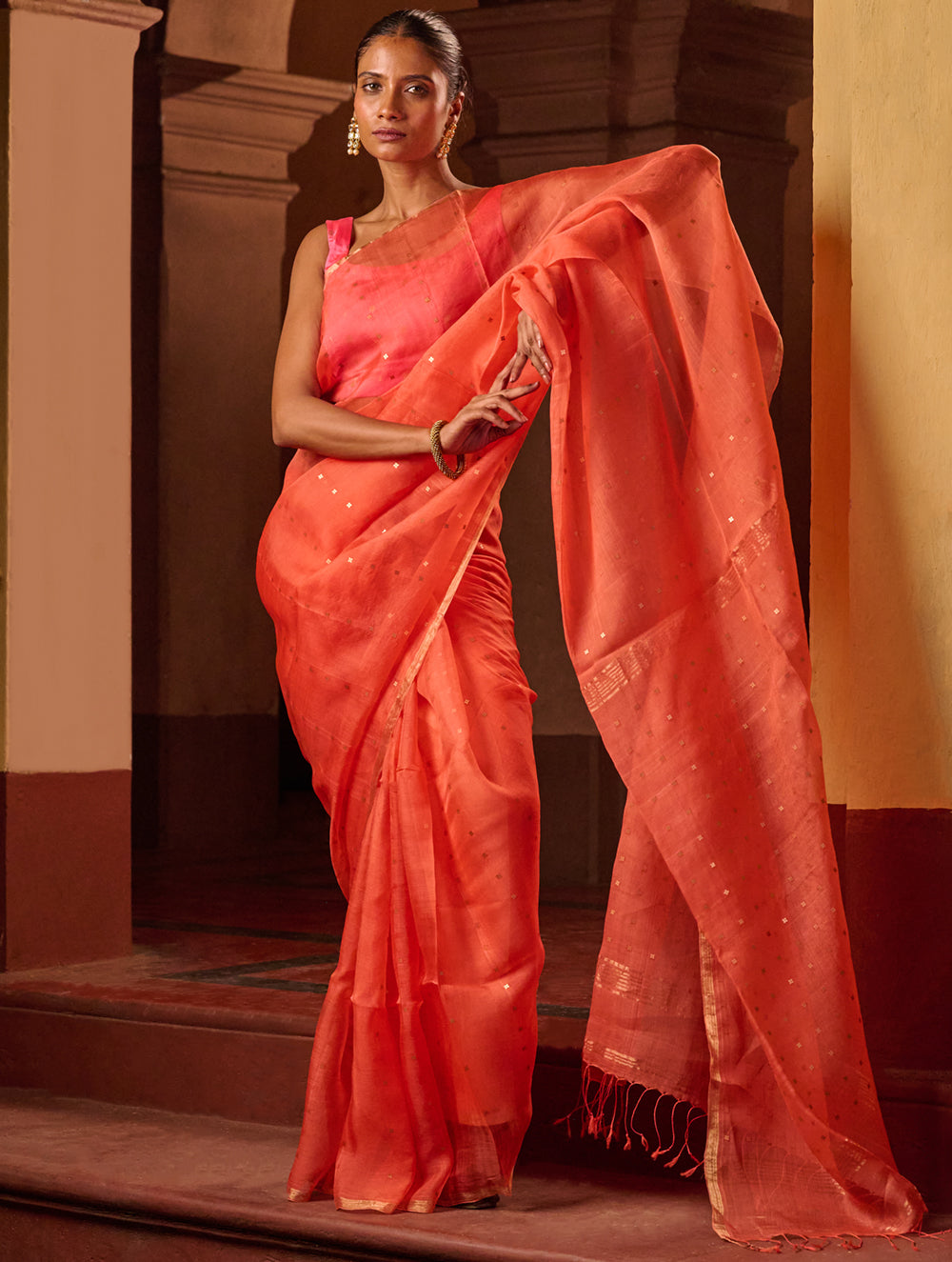 Bengal Elegance. Handwoven Sequinned Resham Silk Saree - Coral Blush