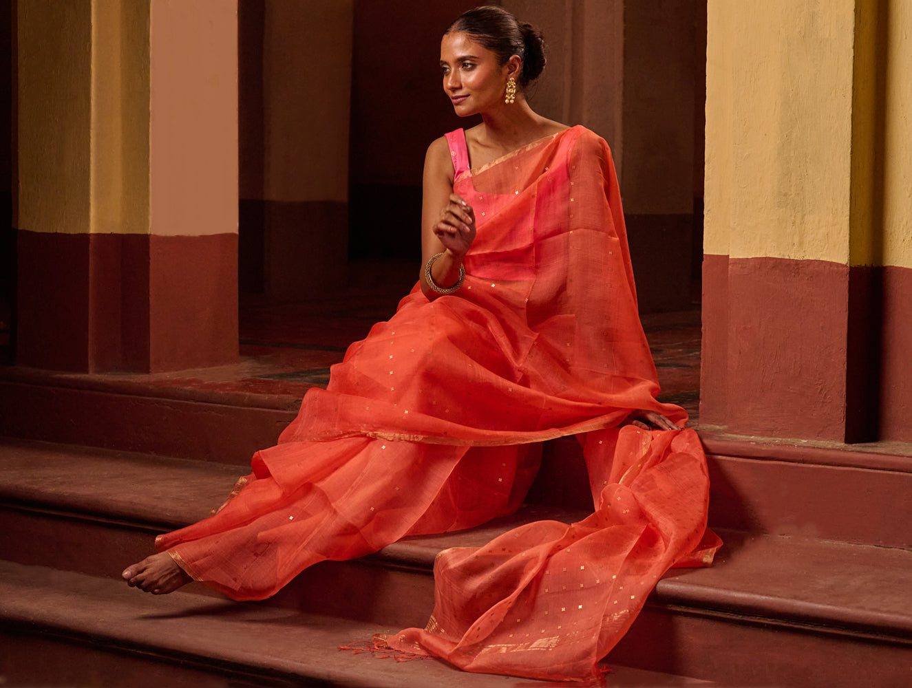 Bengal Elegance. Handwoven Sequinned Resham Silk Saree - Coral Blush