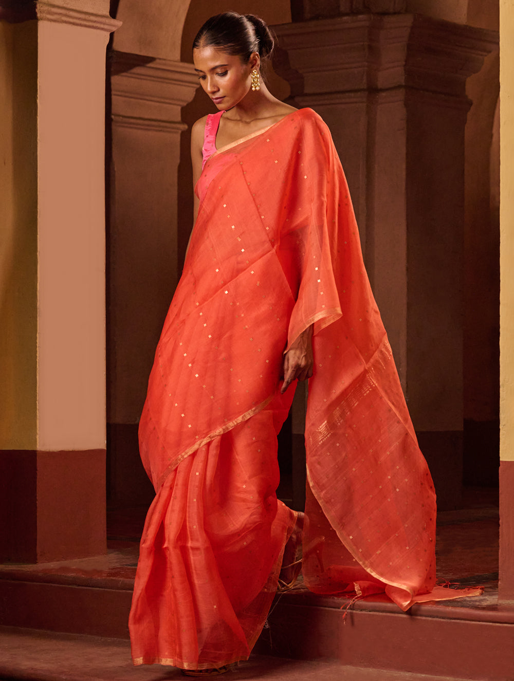 Bengal Elegance. Handwoven Sequinned Resham Silk Saree - Coral Blush