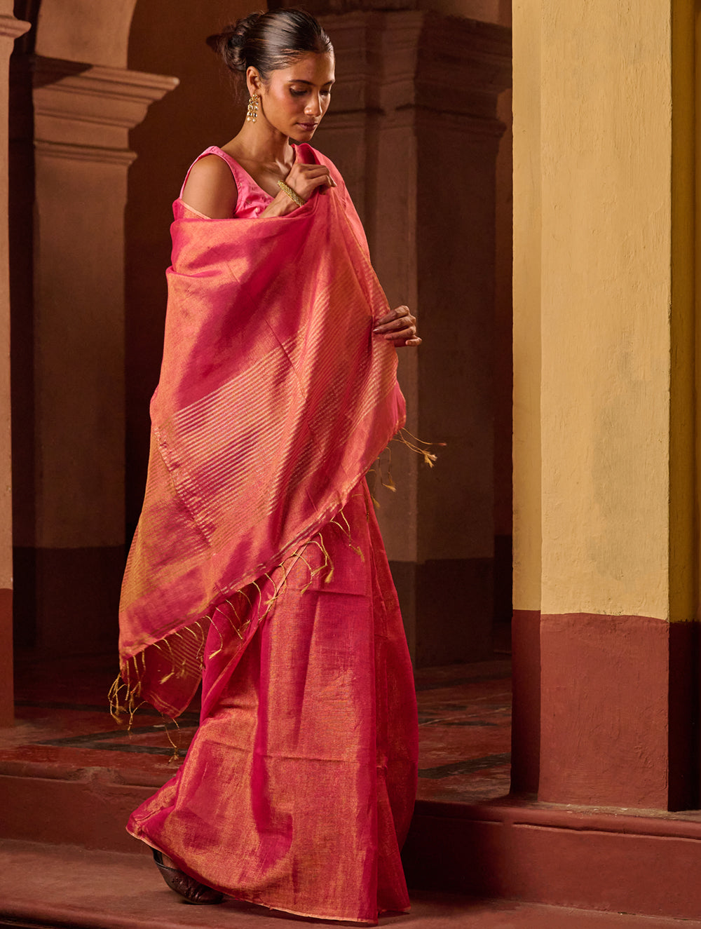 Bengal Elegance. Handwoven Tissue & Linen Saree - Ruby Blush