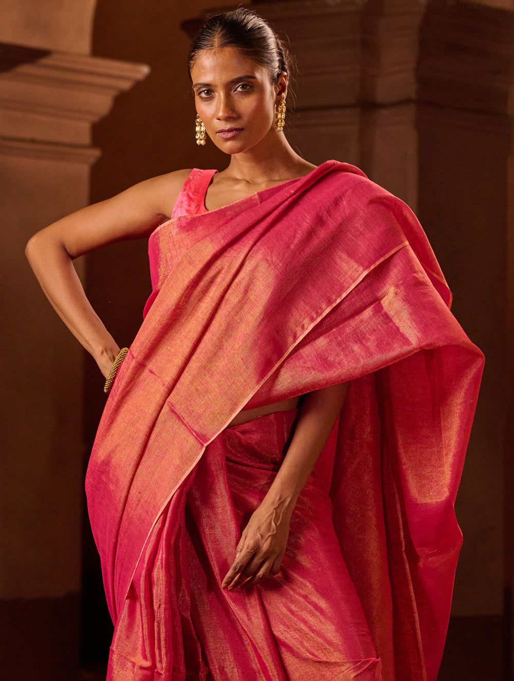 Bengal Elegance. Handwoven Tissue & Linen Saree - Ruby Blush
