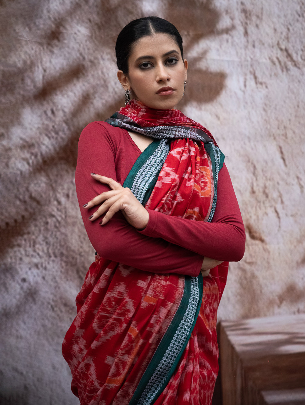 Load image into Gallery viewer, Sambalpuri Handwoven Ikat Soft Cotton Saree - Lal Chakra