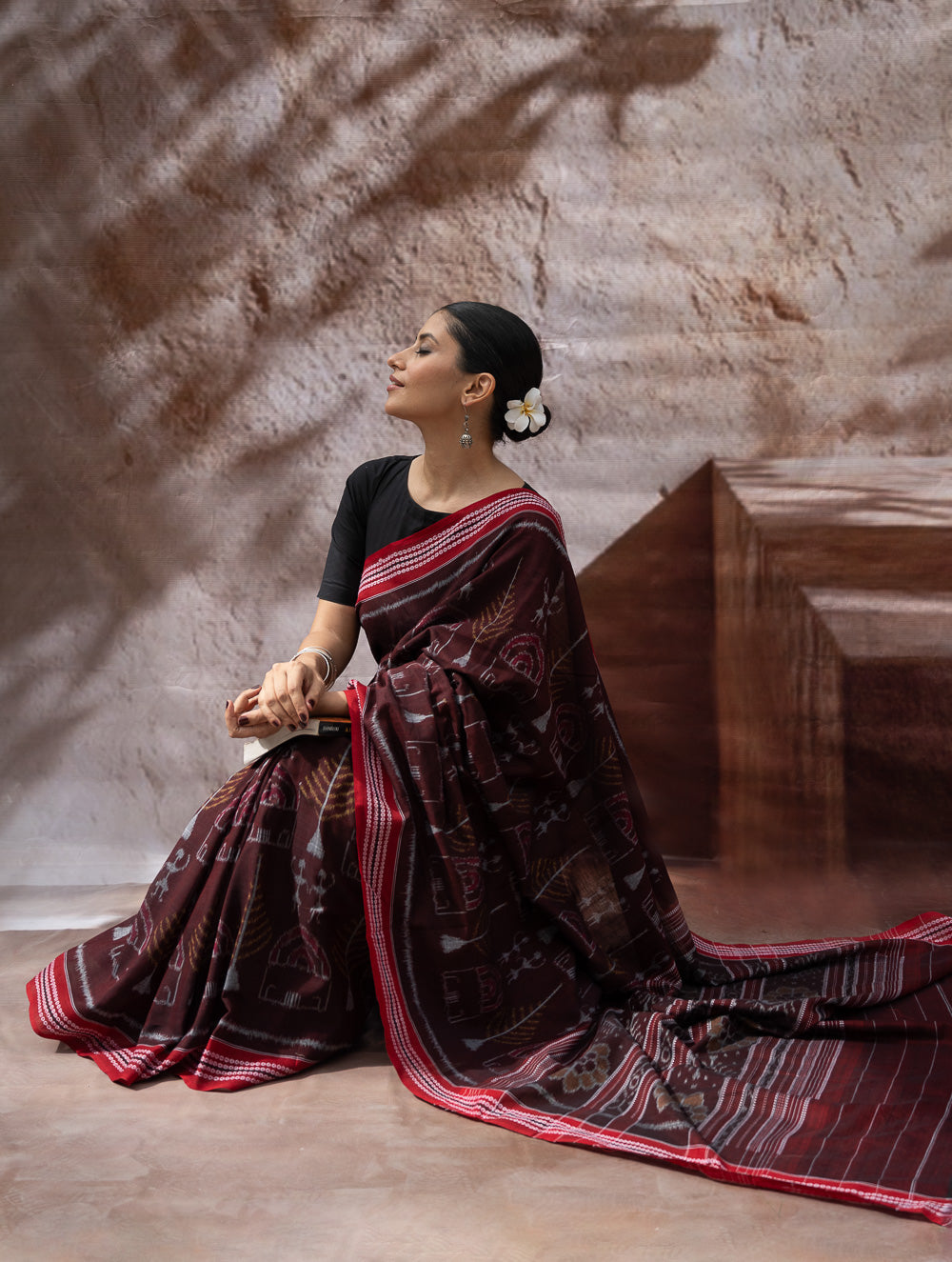 Load image into Gallery viewer, Sambalpuri Handwoven Ikat Soft Cotton Saree - Manjari