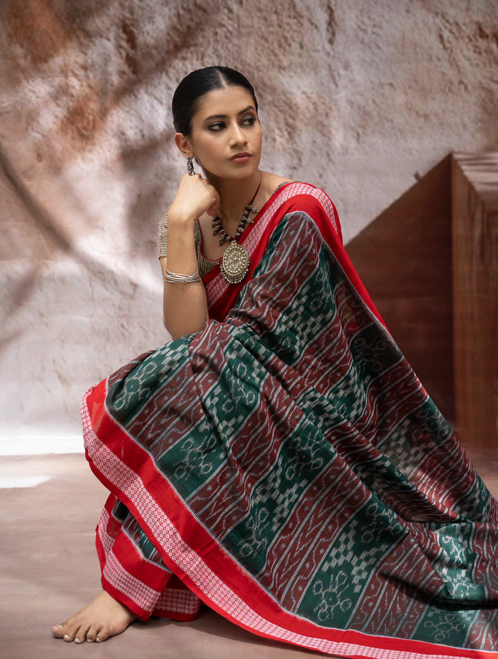 Load image into Gallery viewer, Sambalpuri Handwoven Ikat Soft Cotton Saree - Sambal Sutra