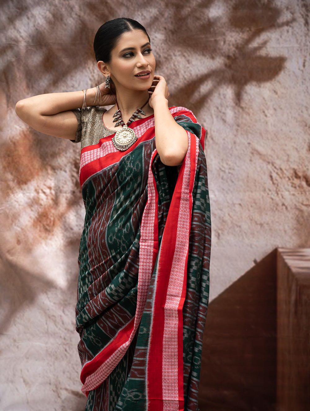 Load image into Gallery viewer, Sambalpuri Handwoven Ikat Soft Cotton Saree - Sambal Sutra