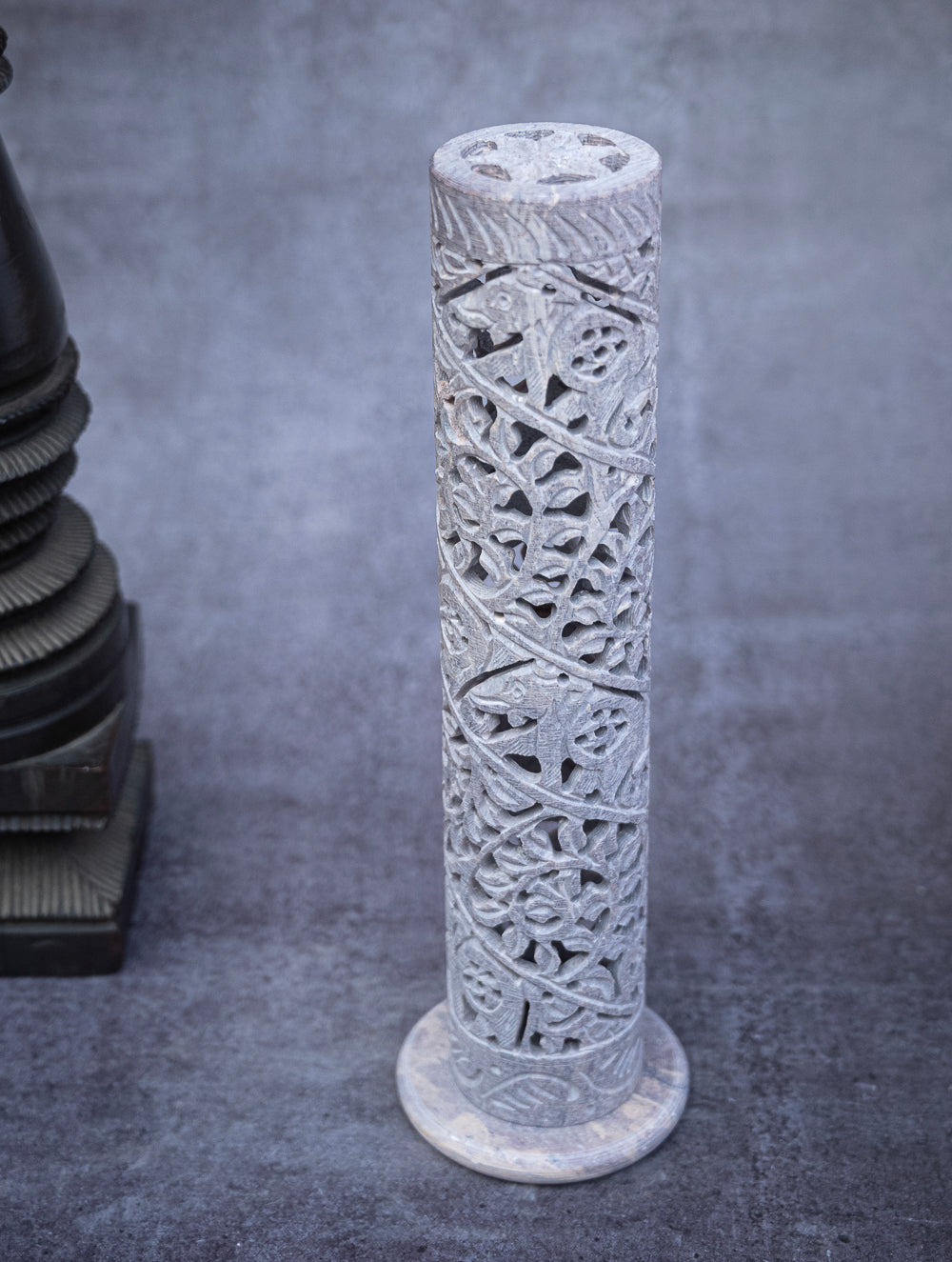 Load image into Gallery viewer, Soapstone Filigree Incense Stick Holder