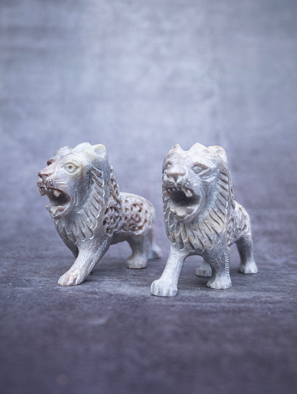 Load image into Gallery viewer, Soapstone Filigree Lion Duo Curio