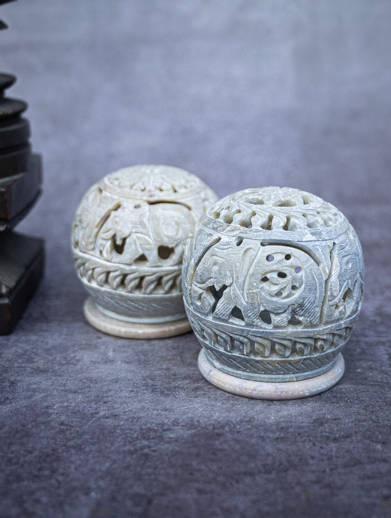 Soapstone Filigree Round Tea Light Holder