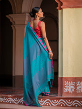 Load image into Gallery viewer, Soft &amp; Light. Handwoven Bengal Cotton Saree - Cerulean Mood
