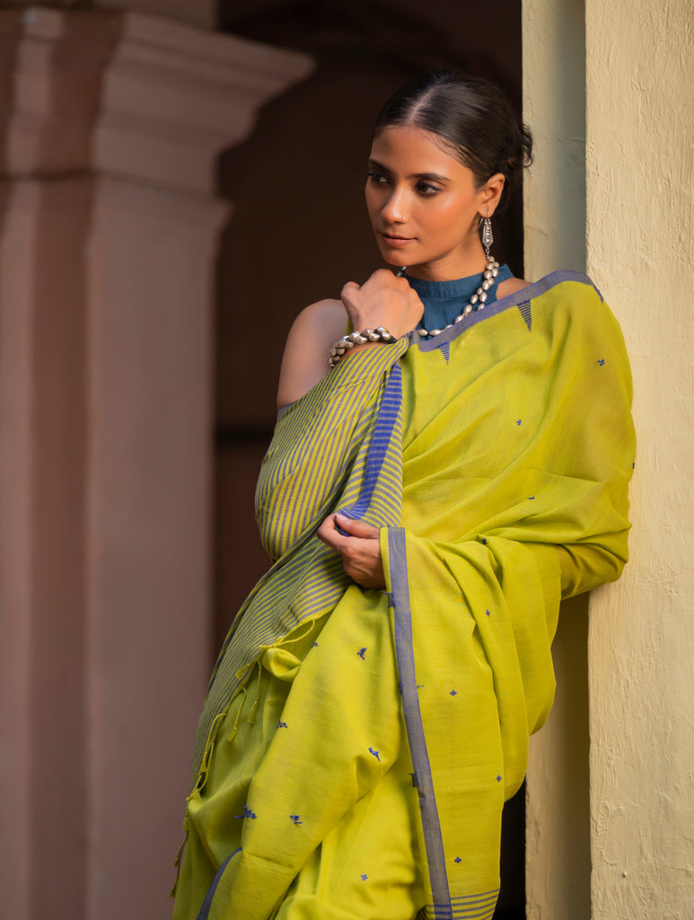 Soft & Light. Handwoven Bengal Cotton Saree - Citrine Haze