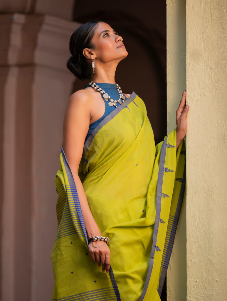 Soft & Light. Handwoven Bengal Cotton Saree - Citrine Haze
