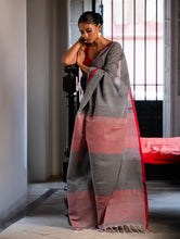 Load image into Gallery viewer, Soft &amp; Light. Handwoven Bengal Cotton Saree - Crimson Touch
