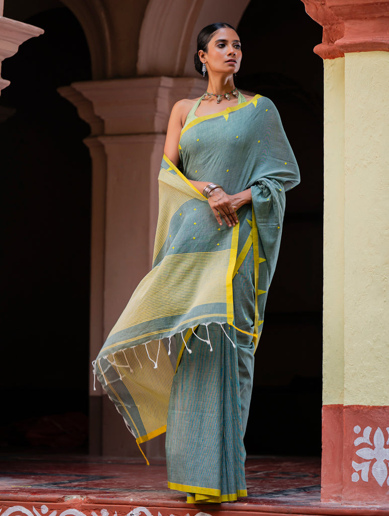 Soft & Light. Handwoven Bengal Cotton Saree - Megh