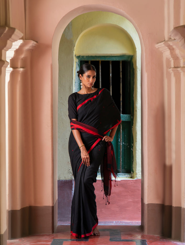 Soft & Light. Handwoven Bengal Cotton Saree - Nishir Bindu