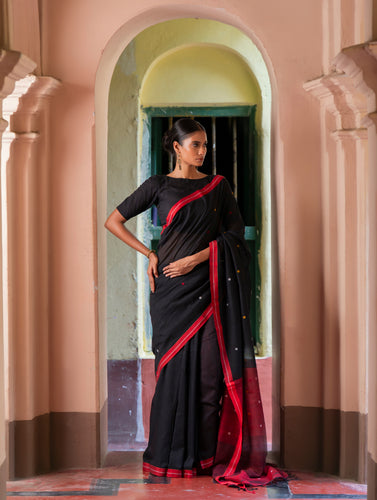 Soft & Light. Handwoven Bengal Cotton Saree - Raat Baheli