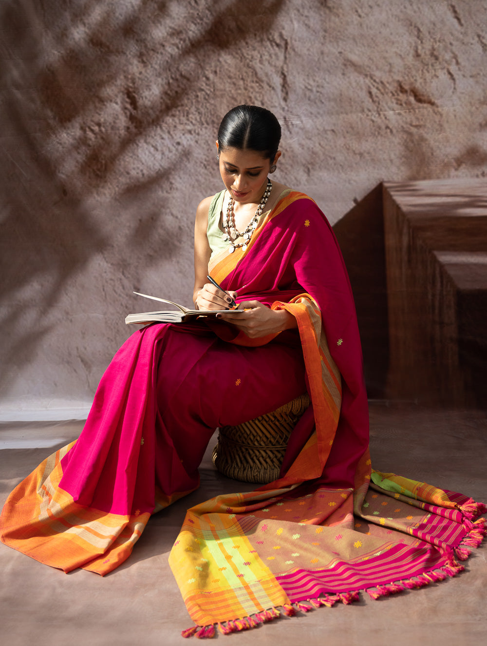 Load image into Gallery viewer, Striking Elegance. Exclusive Handwoven North-East Cotton Saree - Cerise Bloom