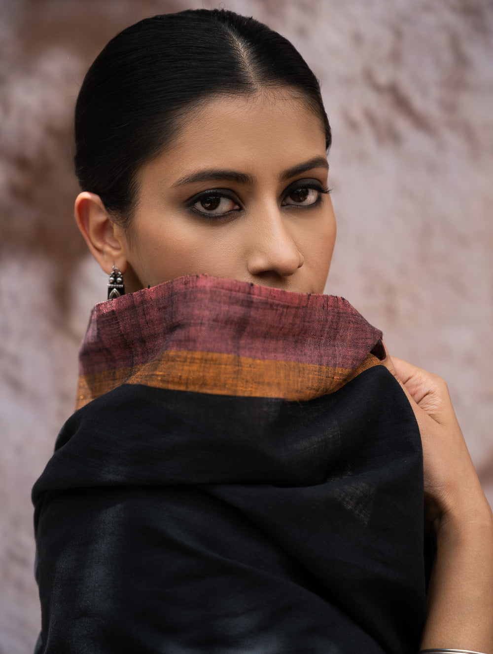 Load image into Gallery viewer, Striking Elegance. Exclusive Handwoven North-East Cotton Saree - Noir Blooms