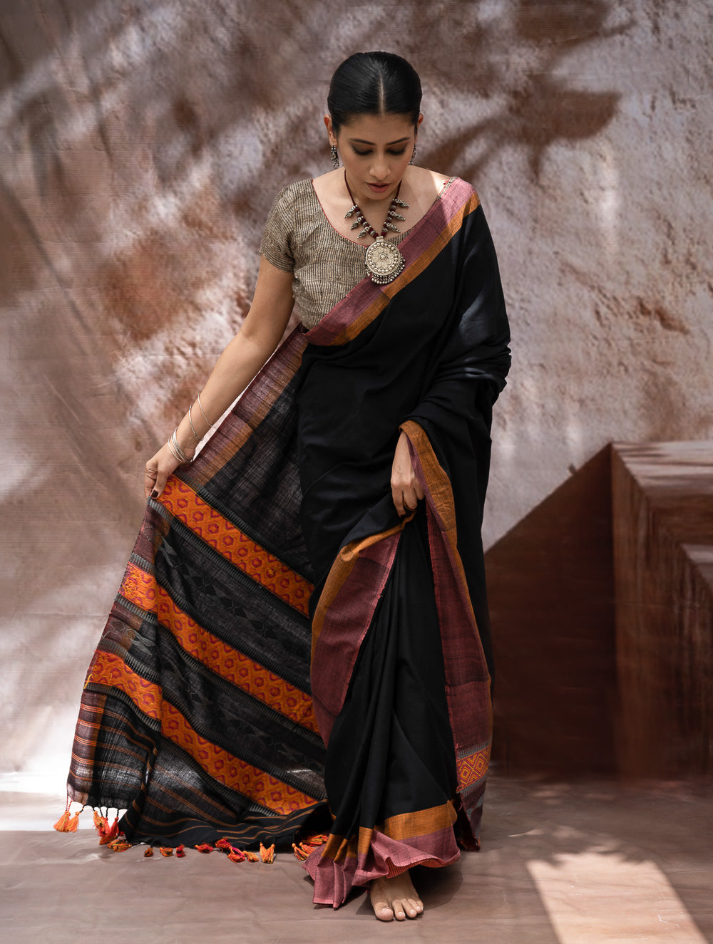 Load image into Gallery viewer, Striking Elegance. Exclusive Handwoven North-East Cotton Saree - Noir Blooms