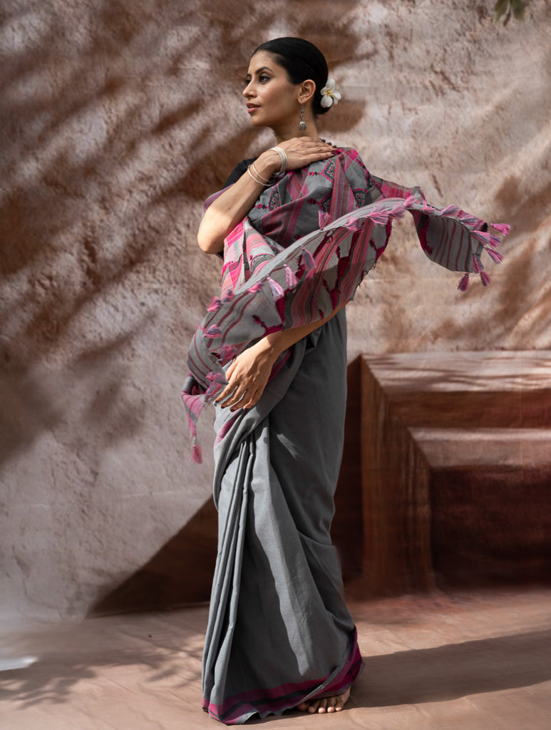 Striking Elegance. Exclusive Handwoven North-East Cotton Saree - Slate Reverie