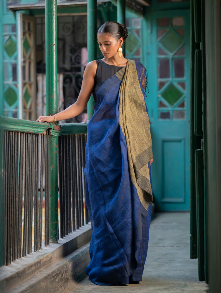 Stunning Elegance. Handwoven Bengal Linen Saree - Indigo Drape