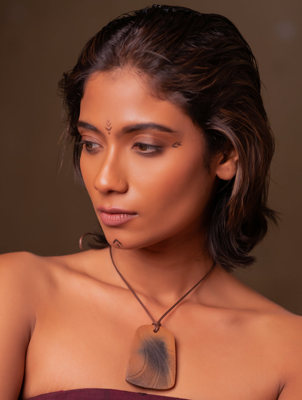 Sunbaked Story Necklace