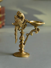 Brass Moulded Ornate Lamp - Mayura Vilas