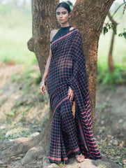 Bengal Weaves. Handwoven Soft Cotton Saree - Rose Grid