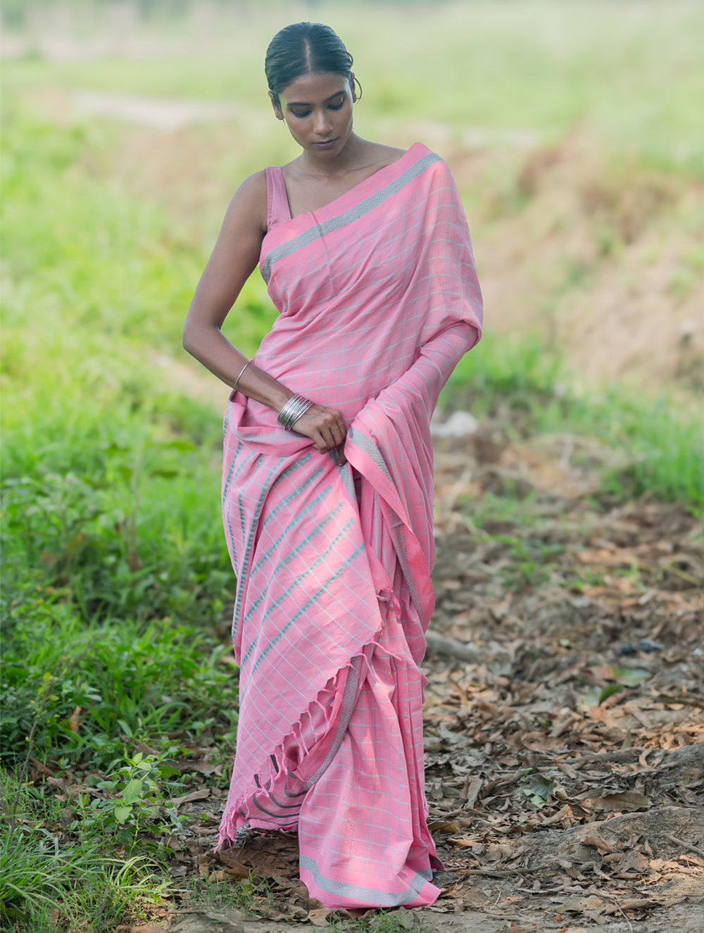 Bengal Weaves. Handwoven Soft Cotton Saree - Rose Mist