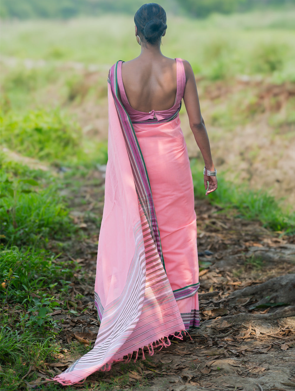 Bengal Weaves. Handwoven Soft Cotton Saree - Rose Mist
