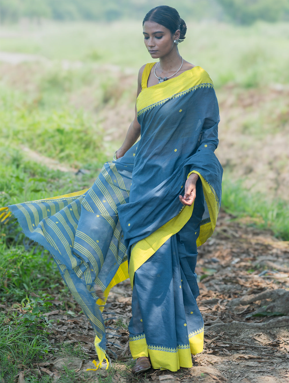 Bengal Weaves. Handwoven Soft Cotton Saree - Monsoon Lime