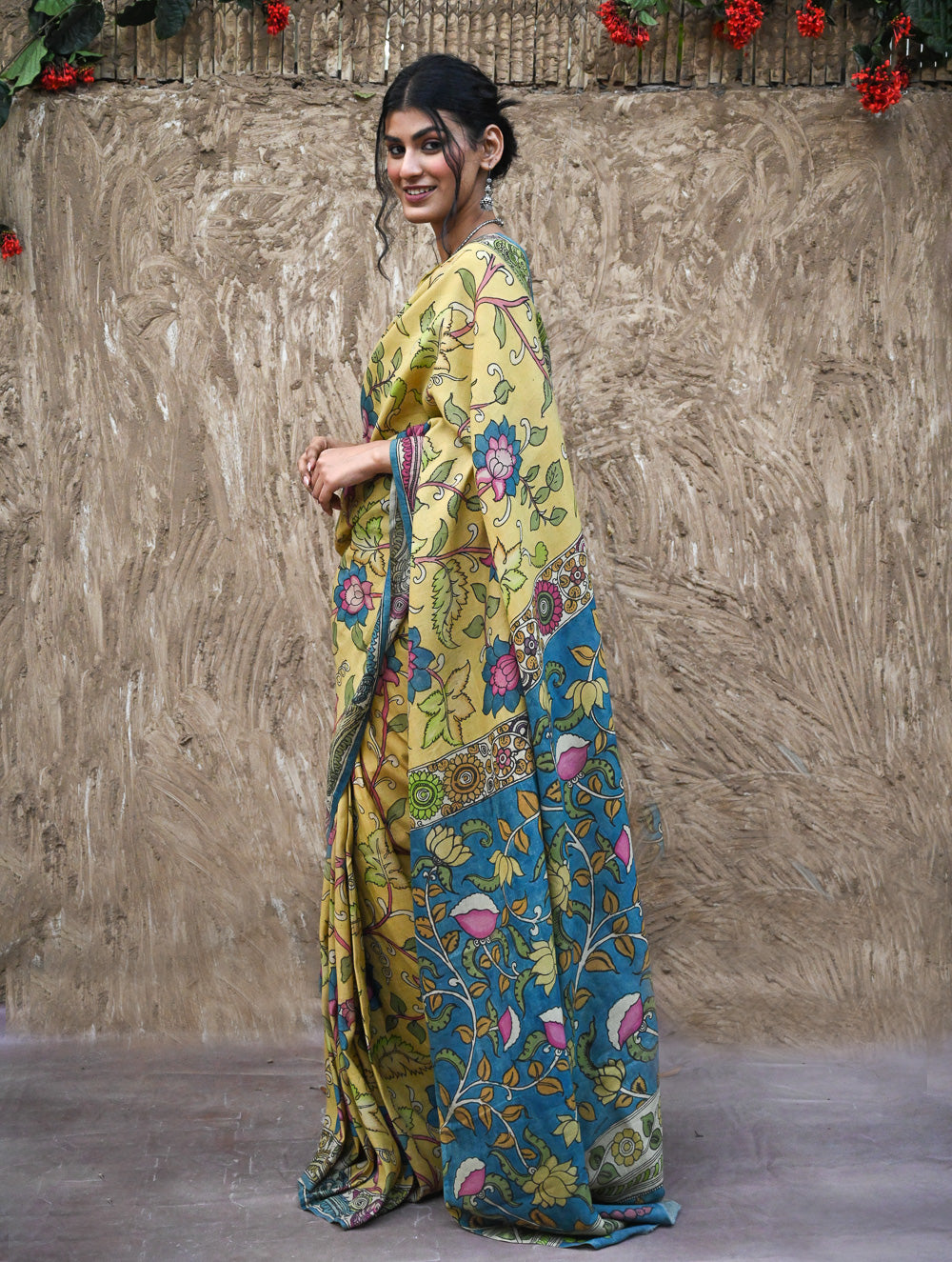 Signature Kalamkari Hand Painted Silk Blend Saree - Mangalavalli