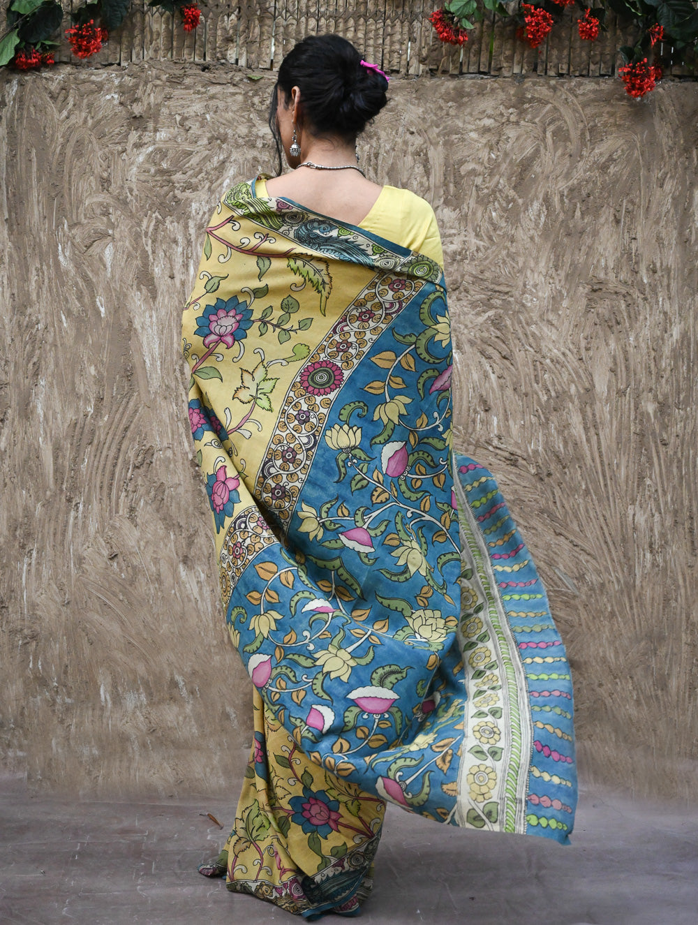 Signature Kalamkari Hand Painted Silk Blend Saree - Mangalavalli