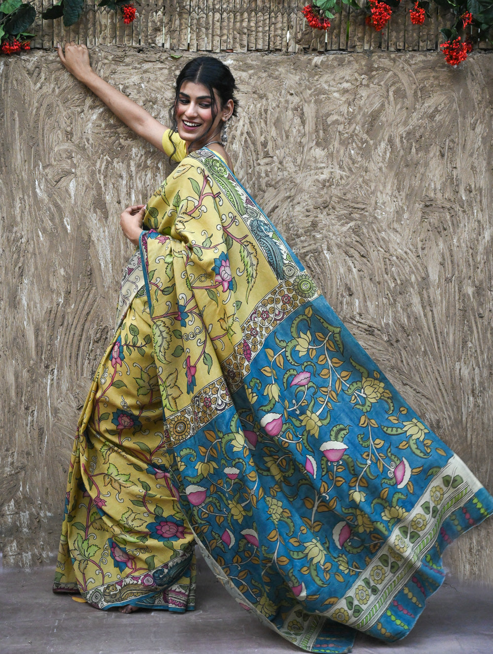 Signature Kalamkari Hand Painted Silk Blend Saree - Mangalavalli