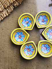 The Heritage Diya Collection: Jaipur Blue Pottery Diyas (Set of 6) & Aromatic Puducherry Candles (Set of 2) - Floral Noor