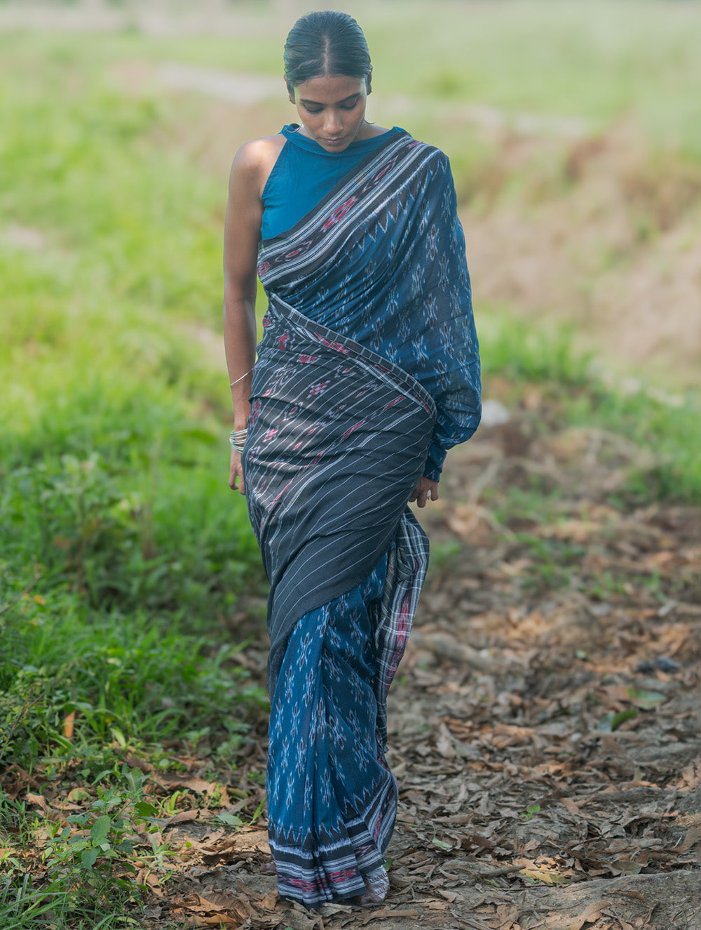 Sambalpuri Handwoven Ikat Soft Cotton Saree - Neel Nishith