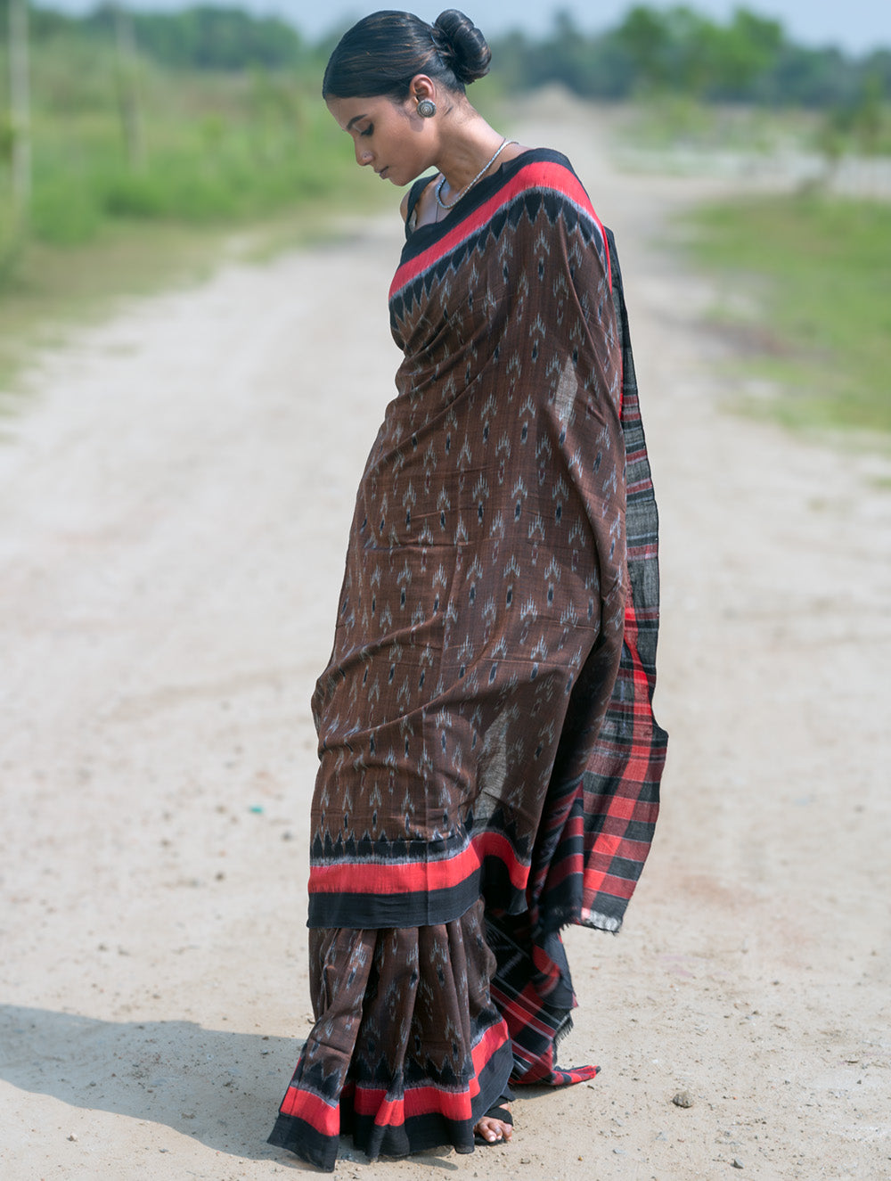 Sambalpuri Handwoven Ikat Soft Cotton Saree - Man Kasturi