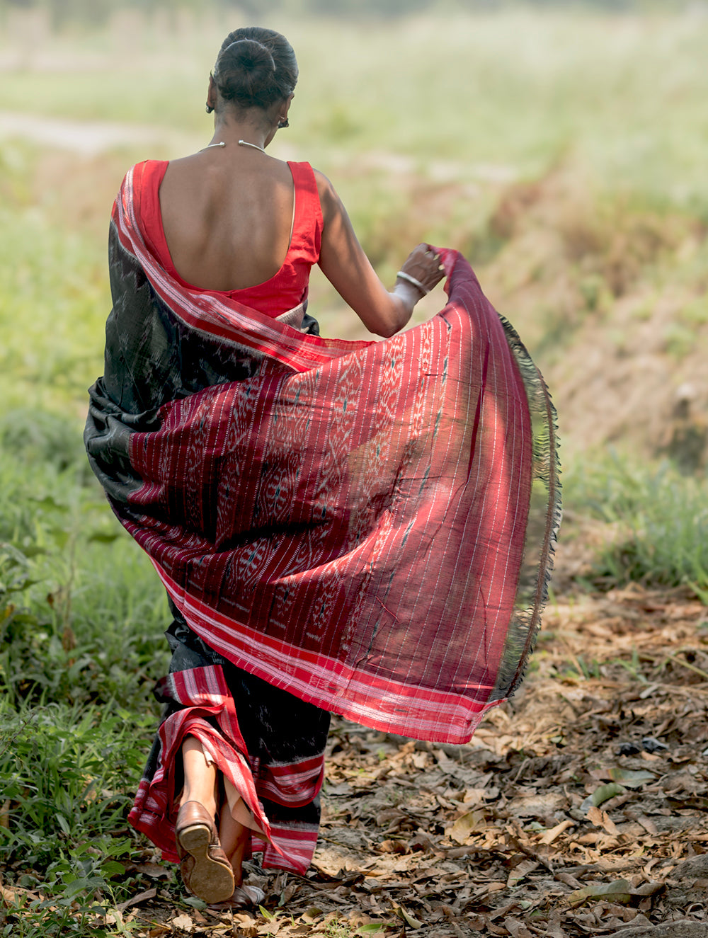 Sambalpuri Handwoven Ikat Soft Cotton Saree - Kansa Raag
