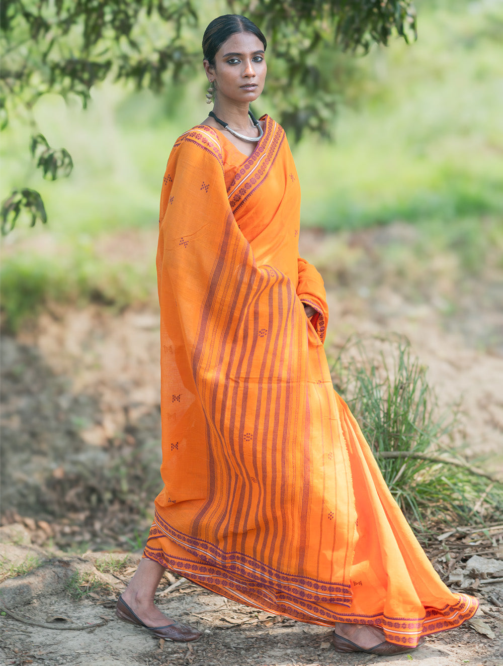 Bengal Weaves. Handwoven Cotton Saree - Genda Phool