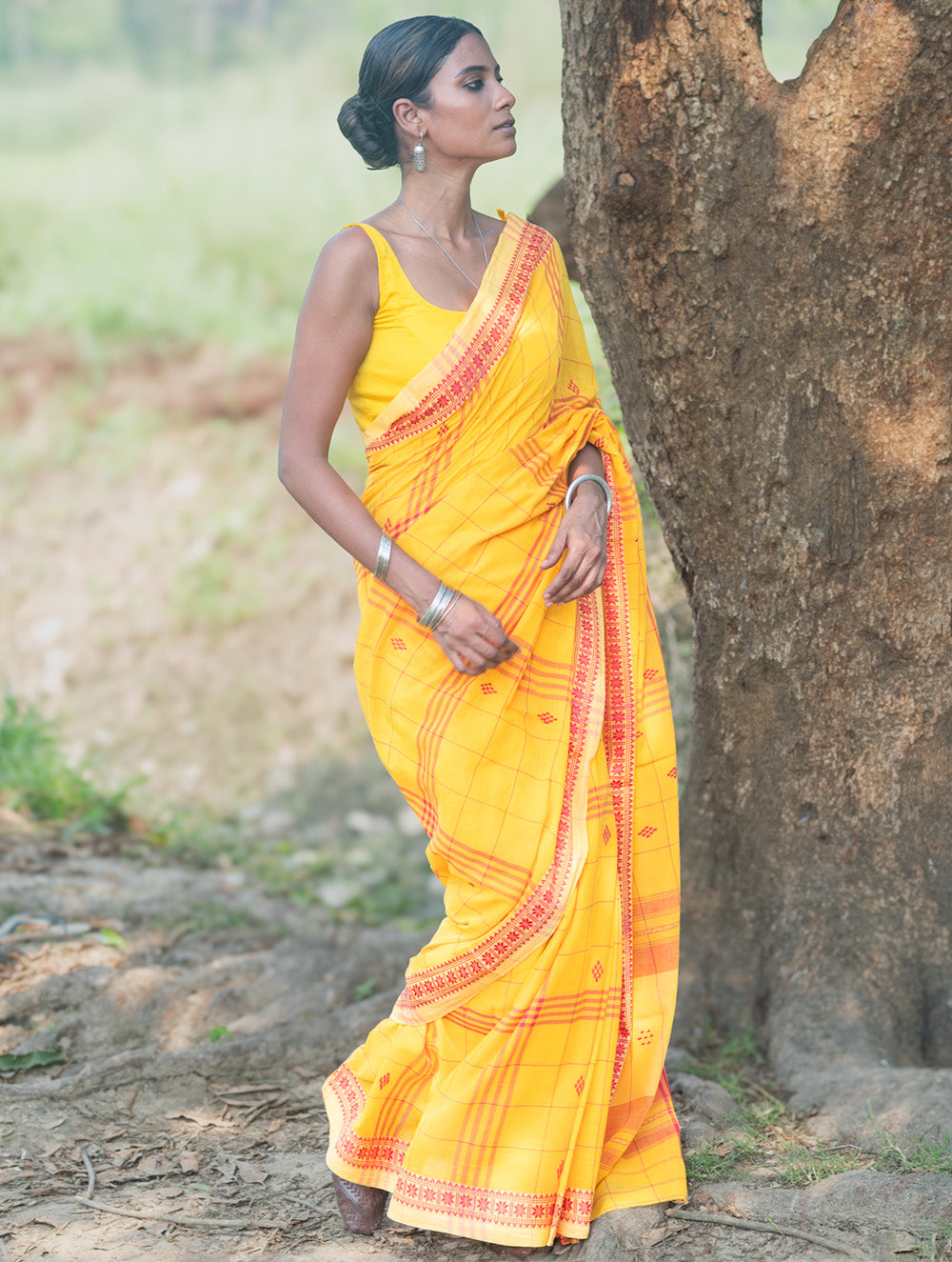 Bengal Weaves. Handwoven Cotton Saree - Surajmukhi