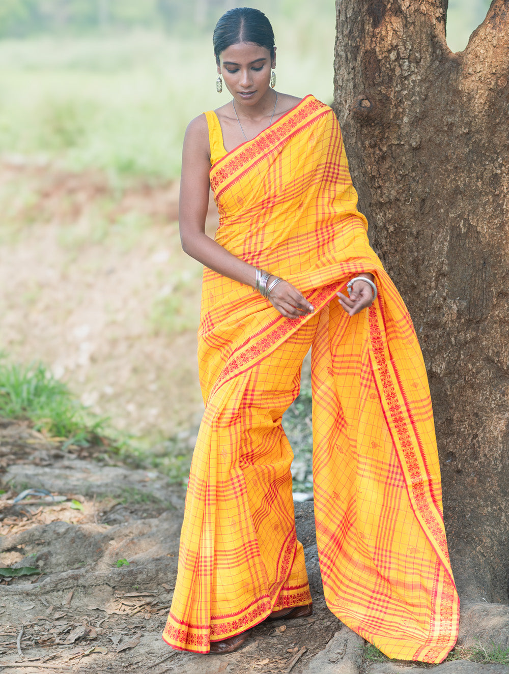 Bengal Weaves. Handwoven Cotton Saree - Basant Tara