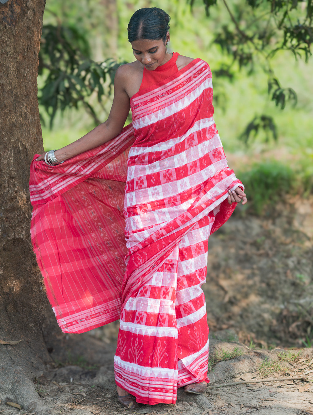 Bengal Weaves. Handwoven Cotton Saree - Shakha Pola