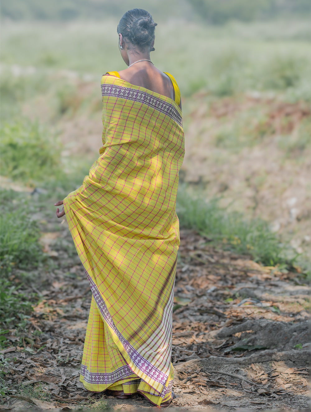 Bengal Weaves. Handwoven Cotton Saree - Haridra Rekh