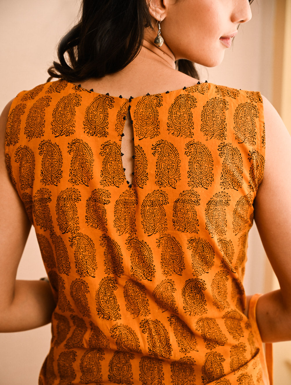 Cool Classics. Bagh Hand Block Printed Easy Dress - Yellow Paisley