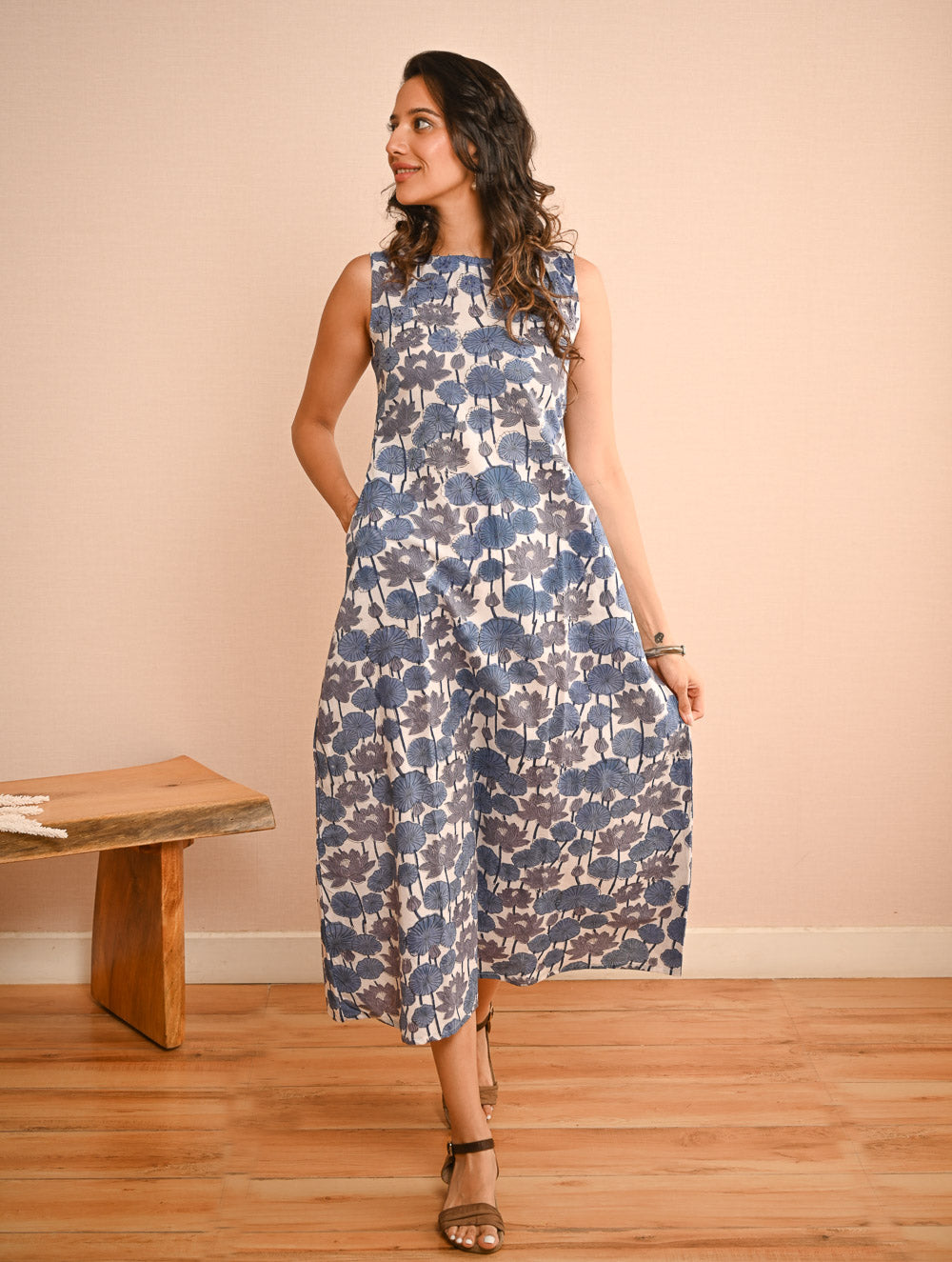 Cool Classics. Sanganer Hand Block Printed Easy Dress - White Lotus