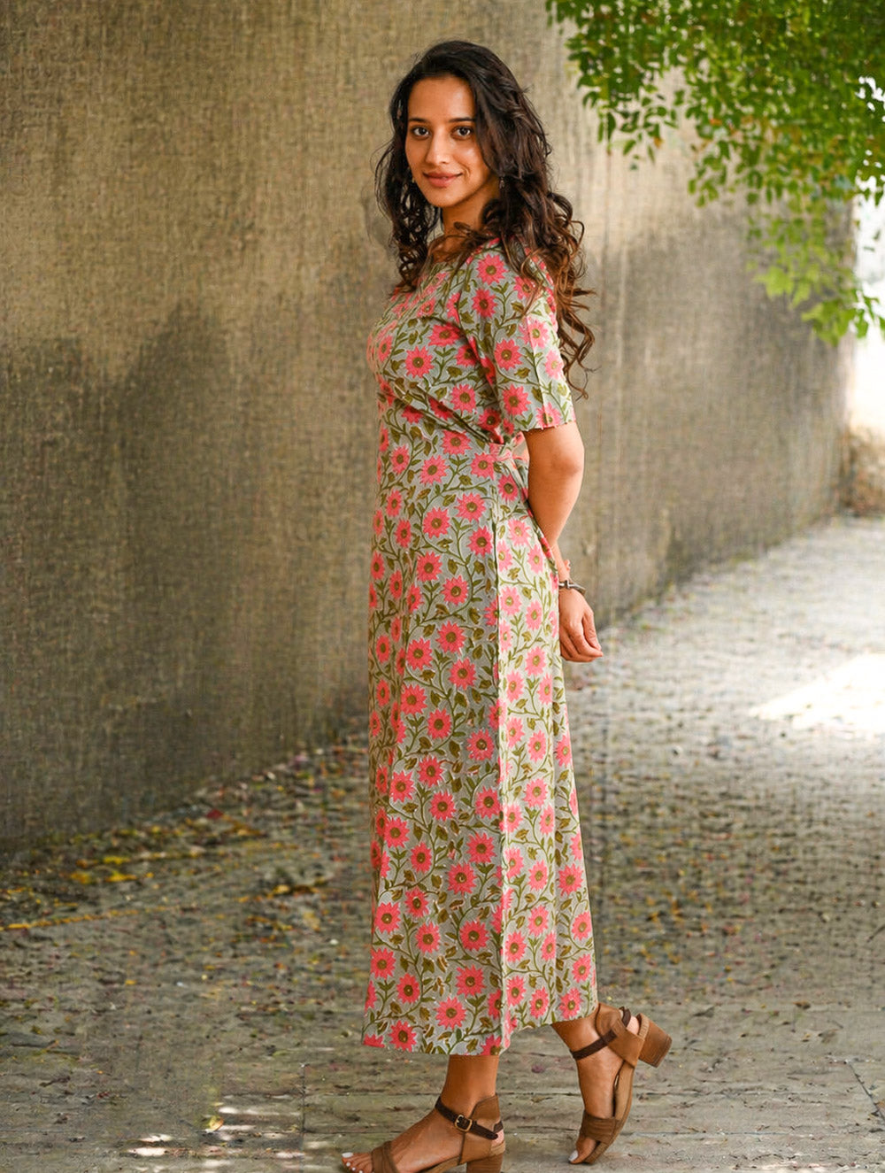 Cool Classics. Sanganer Hand Block Printed Easy Dress - Pink Daisy