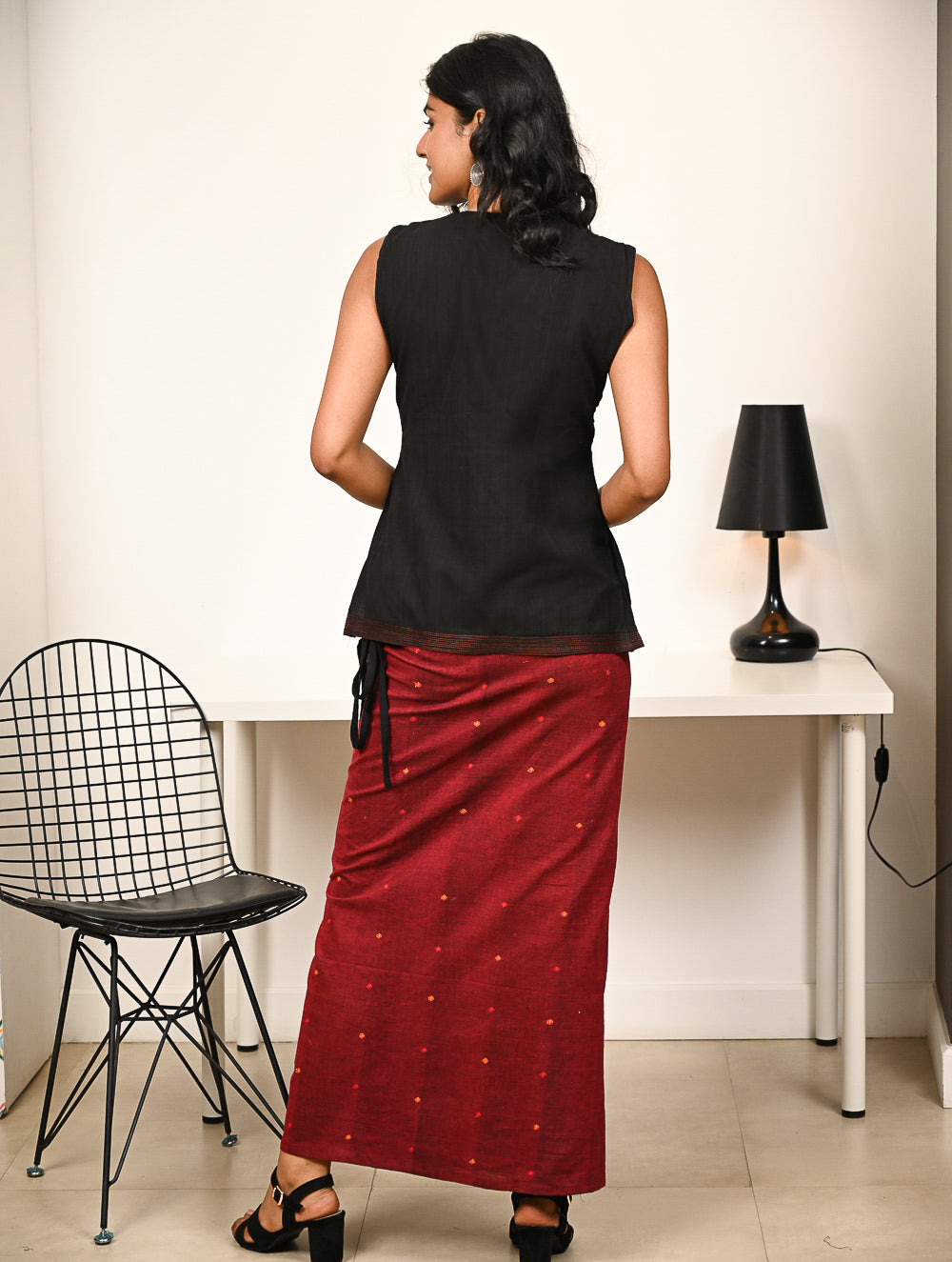Work Chic. Handwoven Kashida Pattu Wrap Set - Black Vibrance