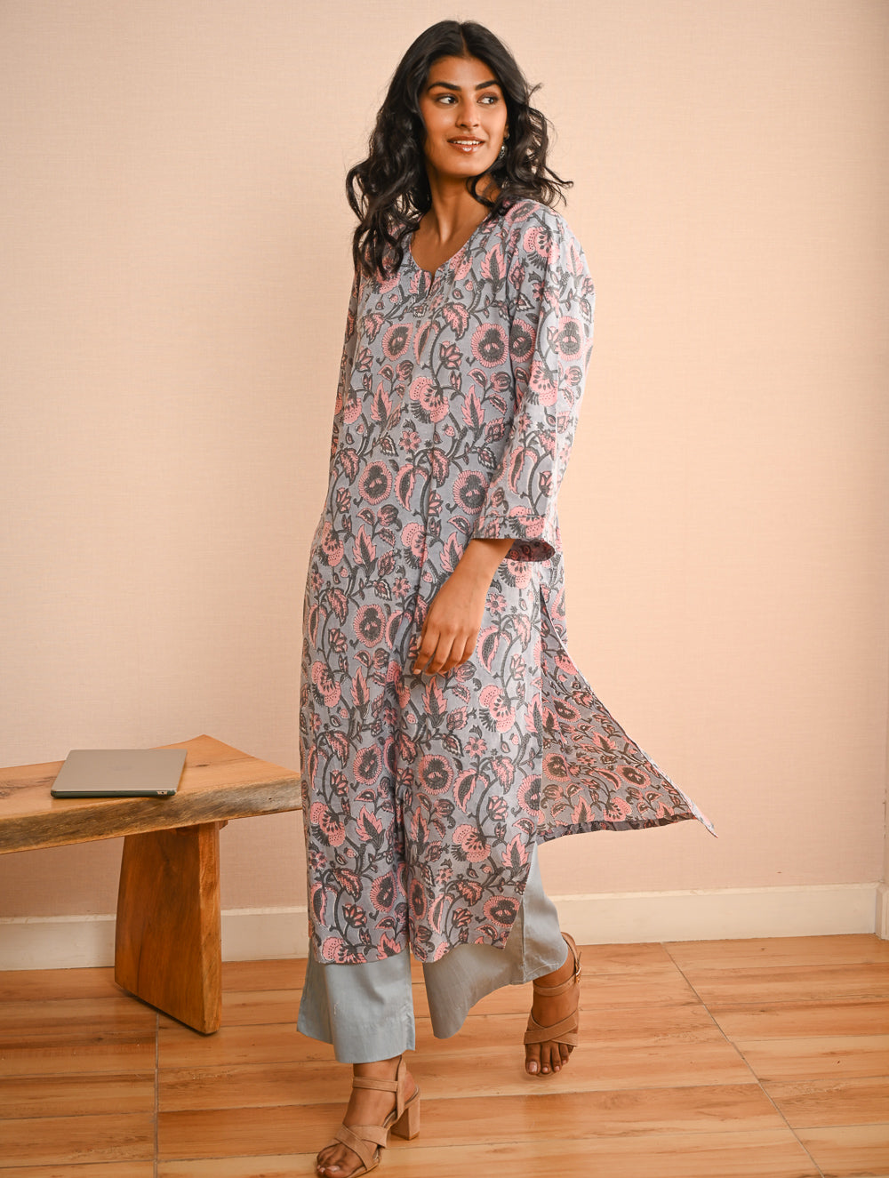 Work Chic. Sanganer Block Printed Loose Fit Cotton Kurta Set - Grey Flora (Set of 2)